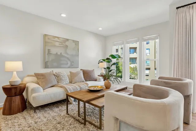 $798,000 | 5335 Broadway Terrace, Unit 301, Oakland, CA 94618