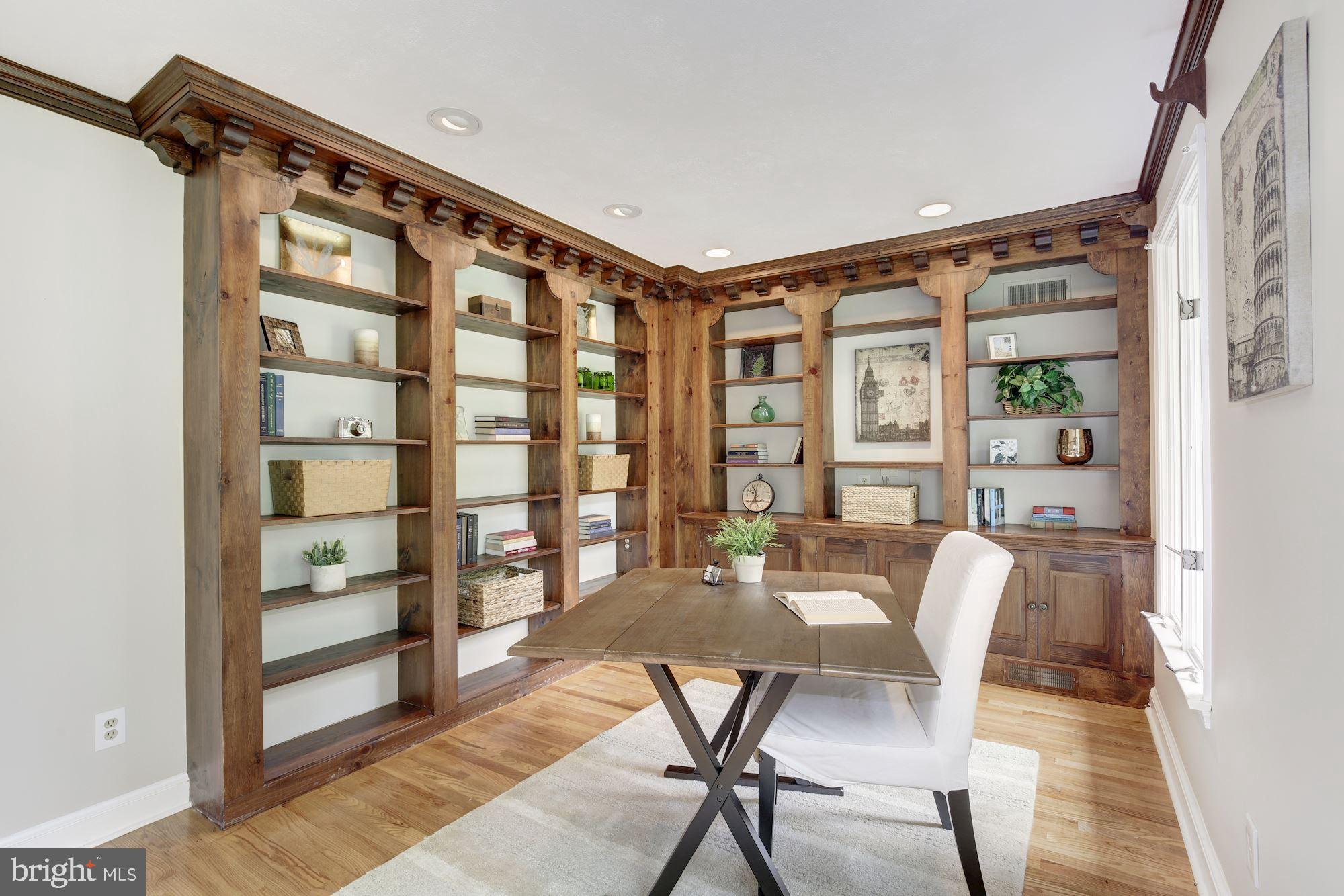 10113 Ormond Road Potomac, MD 20854 - Photo 20 of 47