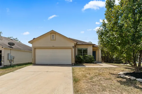 $2,100 | 5501 South Hearsey Drive, Austin, TX 78744