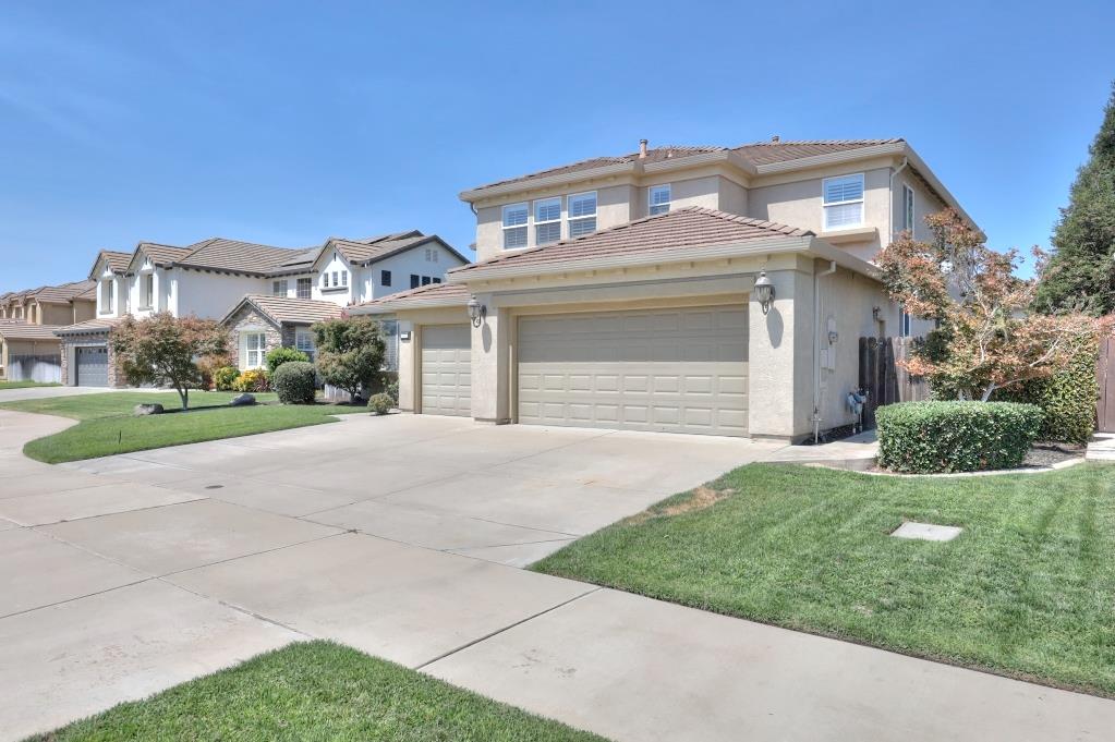 565 Bodeson Court Ripon, CA 95366 - Photo 5 of 88 Gallery Image 5