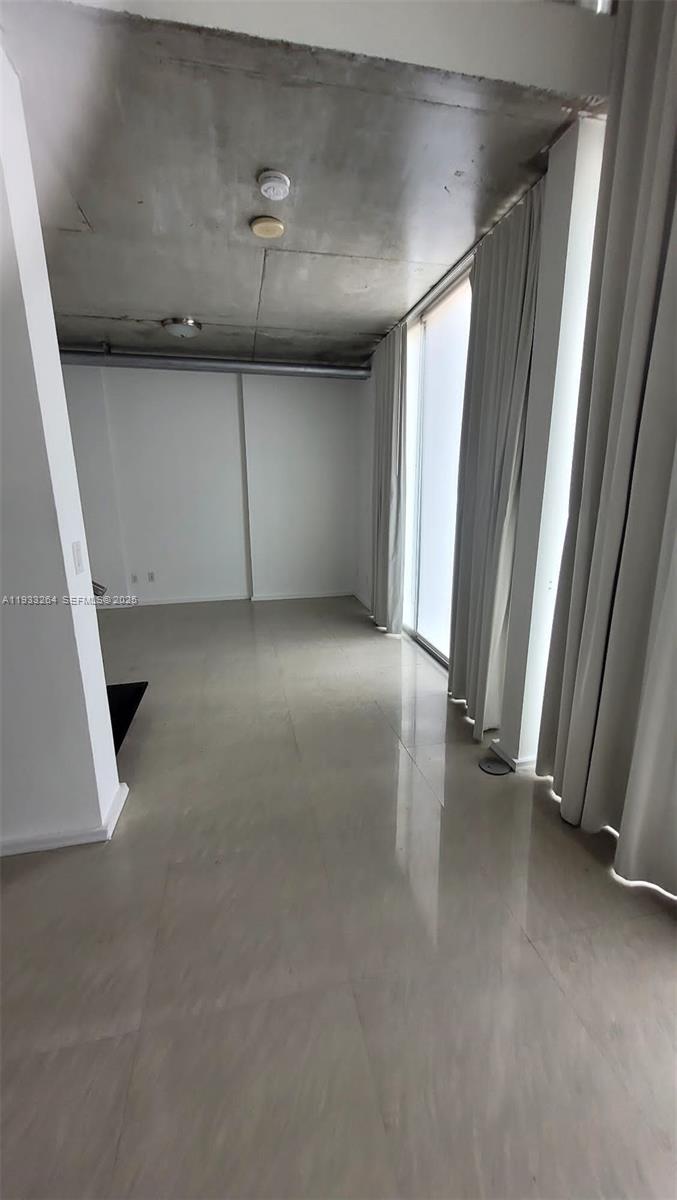 690 Southwest 1st Court, Unit 3110 Miami, FL 33130 - Photo 12 of 16 a view of a garage