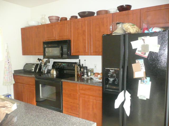 909 East Camelback Road, Unit 2040 Phoenix, AZ 85014 - Photo 11 of 39 kitchen 2