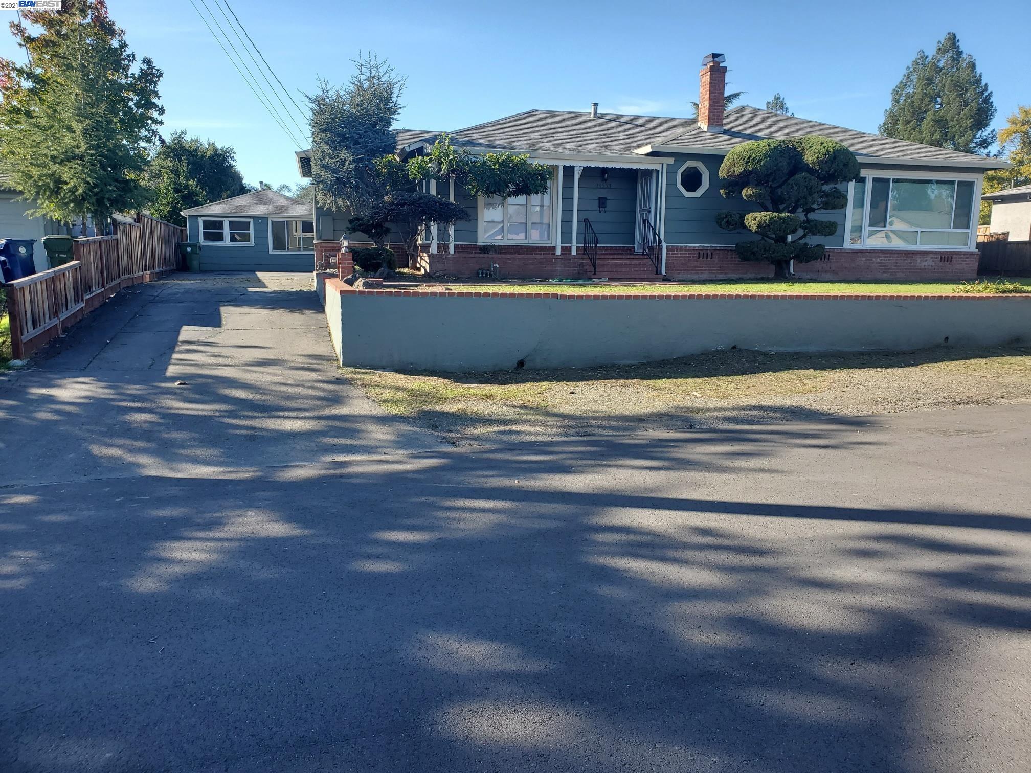 19553 Alana Road Castro Valley, CA 94546 - Photo 1 of 1 Gallery Image 1