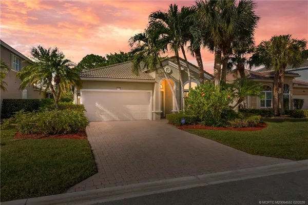 $689,900 | 3546 Northwest Deer Oak Drive, Jensen Beach, FL 34957