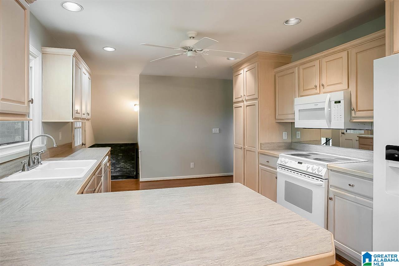 2344 Crossgate Trail Birmingham, AL 35216 - Photo 7 of 41