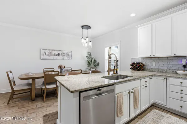 $1,150,000 | 209 7th Avenue South, Jacksonville Beach, FL 32250