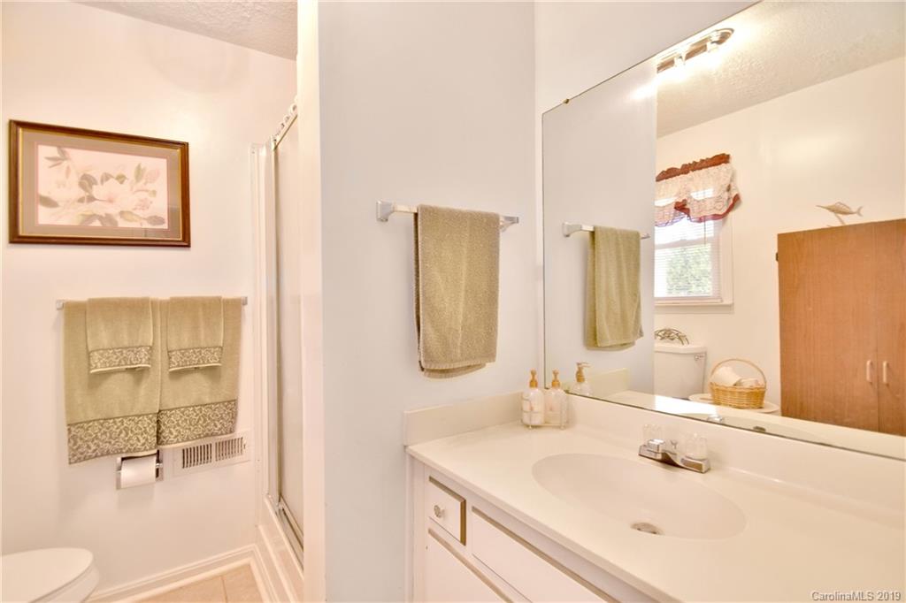 1317 Reid Harkey Road Matthews, NC 28105 - Photo 17 of 30 Gallery Image 17