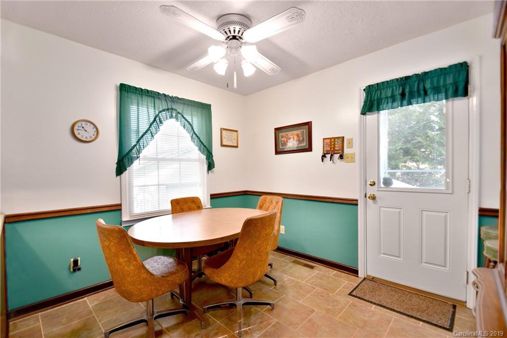 1317 Reid Harkey Road Matthews, NC 28105 - Photo 9 of 30 Gallery Image 9
