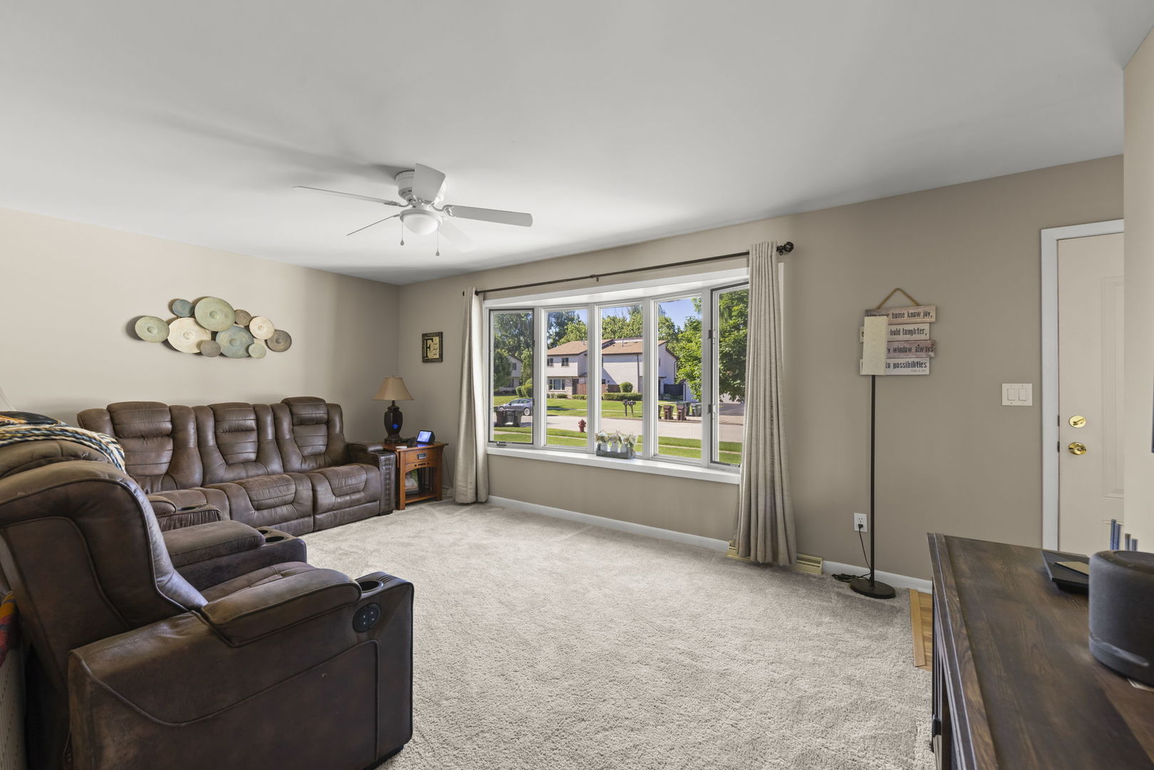 760 Bon Terre Road New Lenox, IL 60451 - Photo 4 of 44