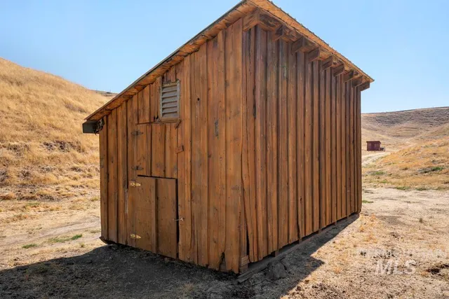 $672,000 | 7302 Long Hollow Road, Colfax, WA 99111