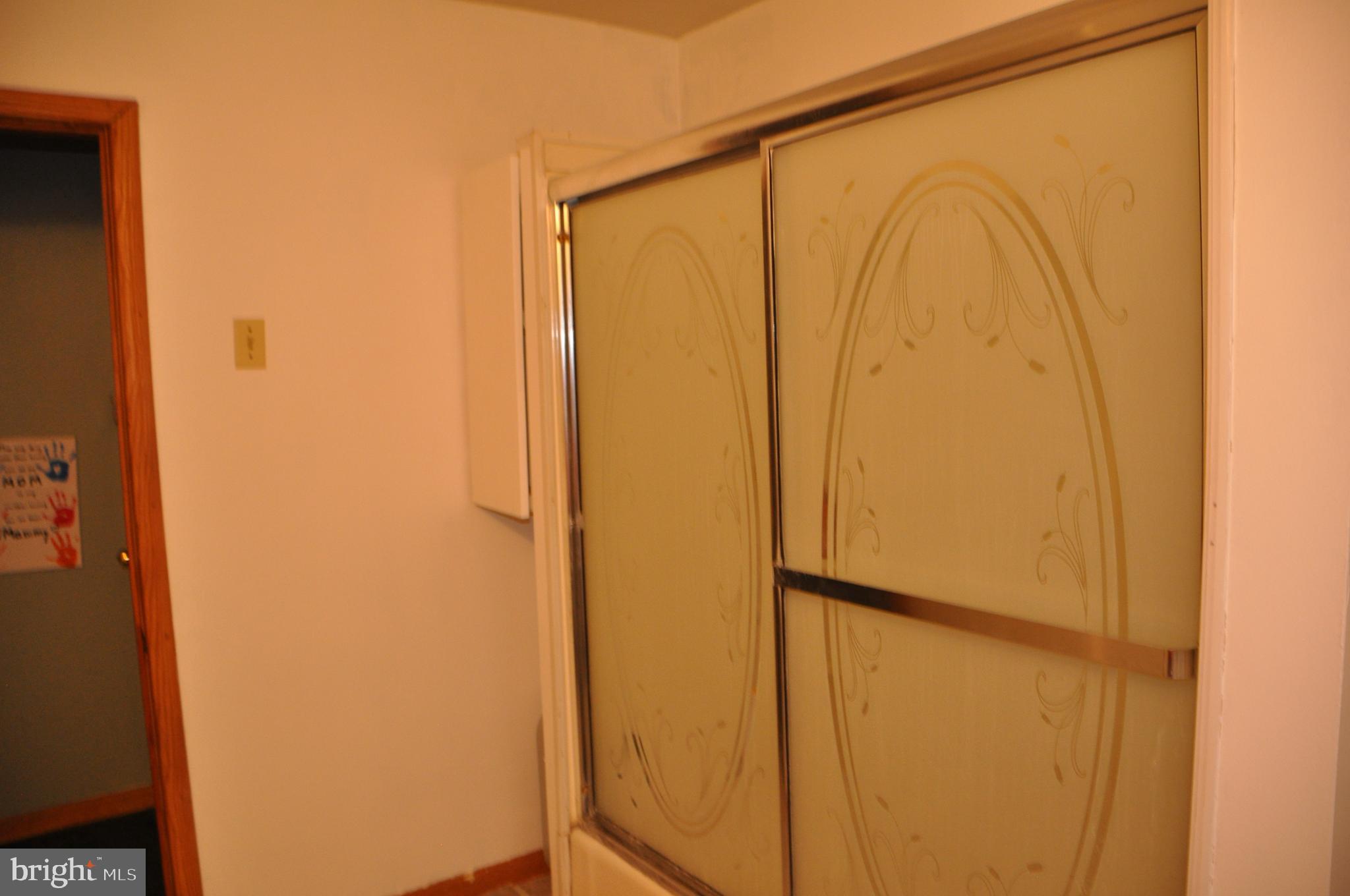 9 North Main Street Spring City, PA 19475 - Photo 14 of 29 Full Bathroom (Second Floor)
