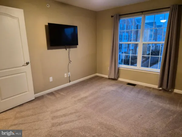 $3,000 | 15234 Torbay Way, Woodbridge, VA 22191