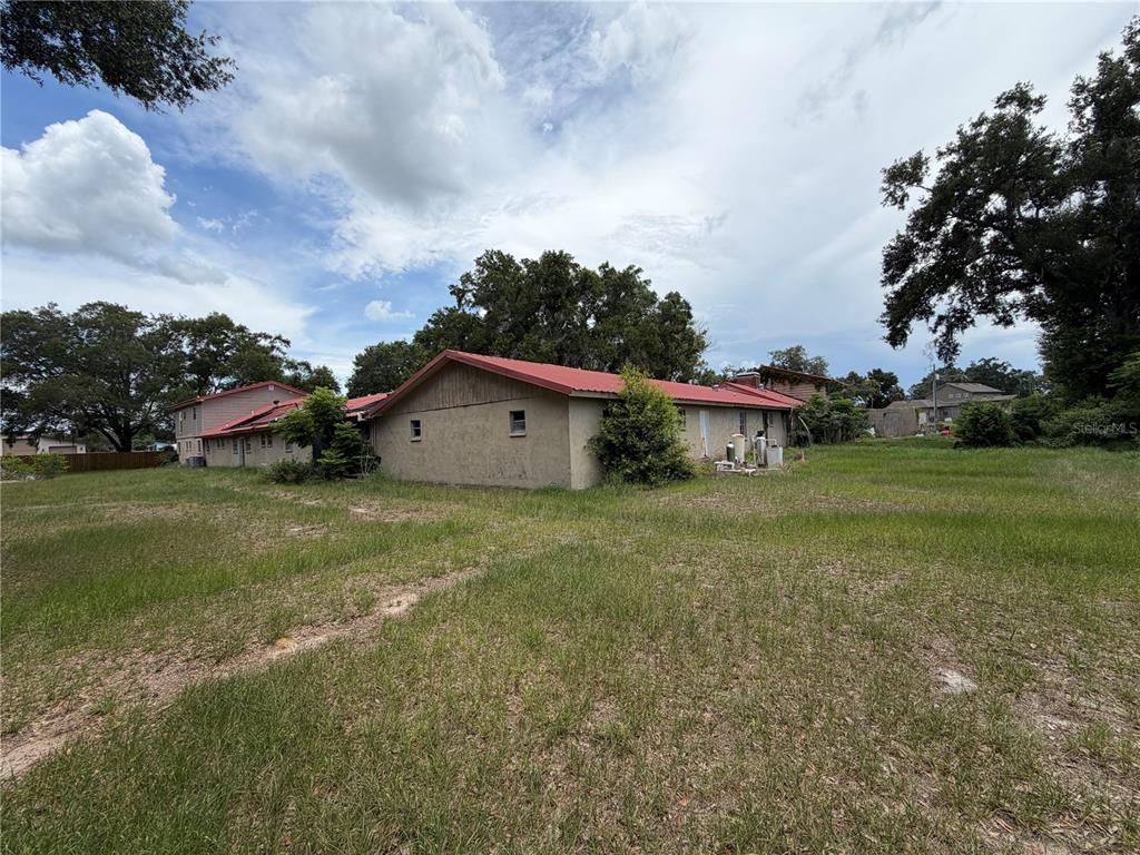 4215 Stearns Road Valrico, FL 33596 - Photo 16 of 23