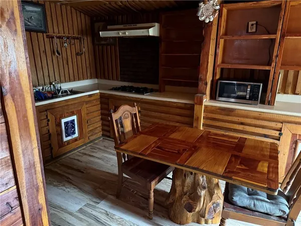 a view of an outdoor space