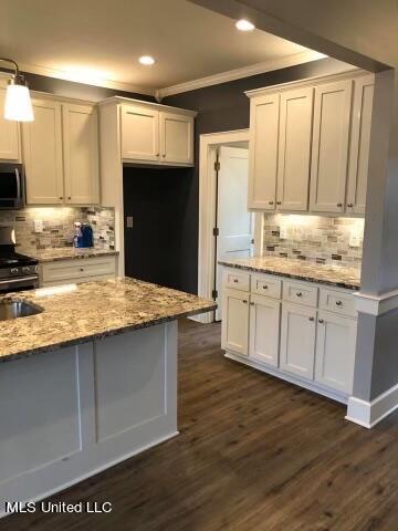 12775 Highway 613 Moss Point, MS 39562 - Photo 11 of 29 4B82FDCF-0267-4D64-9133-3F6DFBC1EF48_4_5