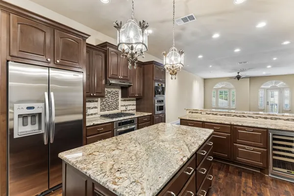 $1,150,000 | 1529 Barton Springs Road, Unit 9, Austin, TX 78704
