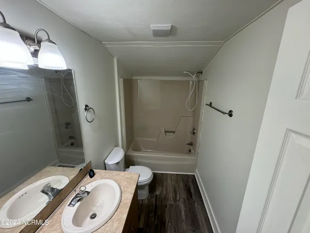 $179,900 | 2807 Boones Neck Road Southwest, Supply, NC 28462