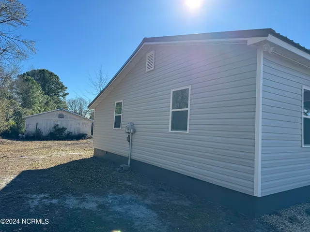 $179,900 | 2807 Boones Neck Road Southwest, Supply, NC 28462