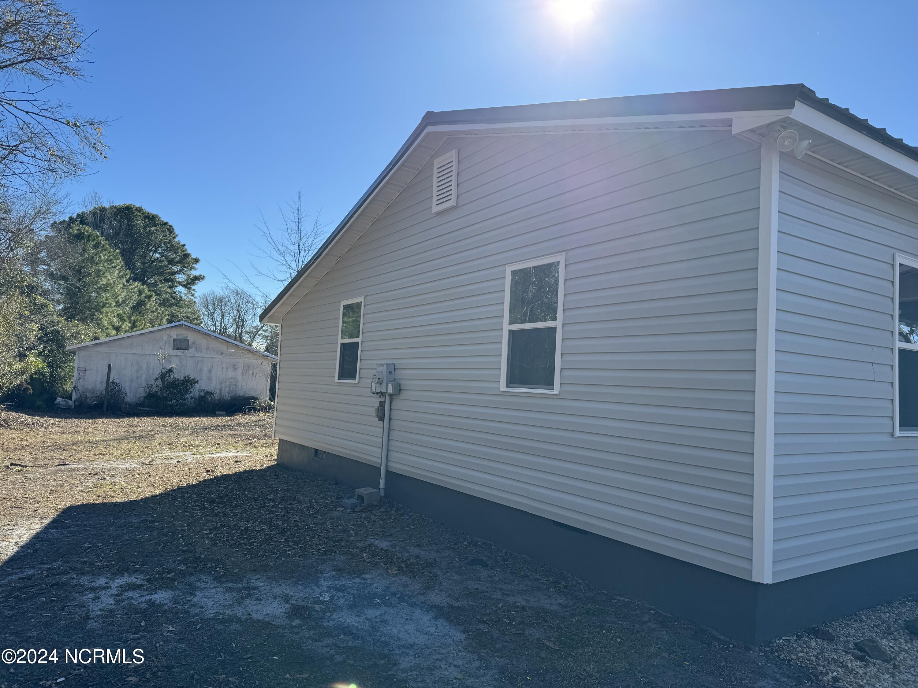 2807 Boones Neck Road Southwest Supply, NC 28462 - Photo 13 of 14 left side