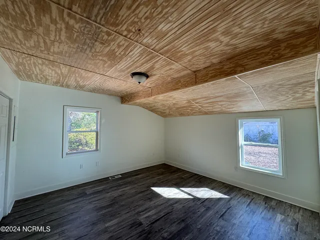 $179,900 | 2807 Boones Neck Road Southwest, Supply, NC 28462