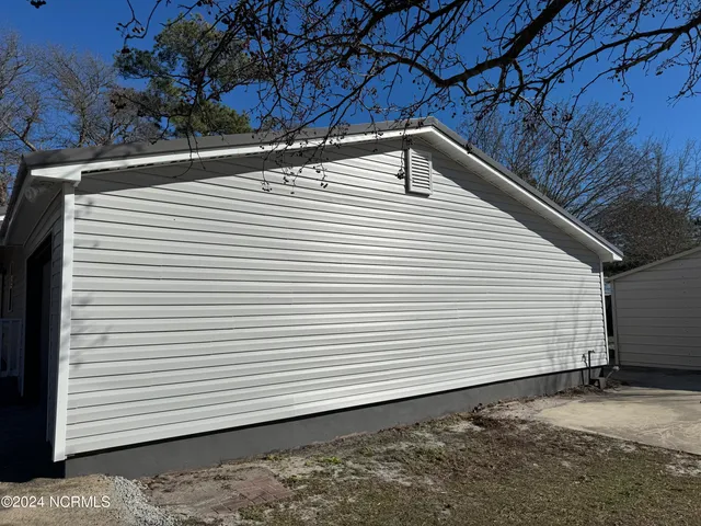 $179,900 | 2807 Boones Neck Road Southwest, Supply, NC 28462