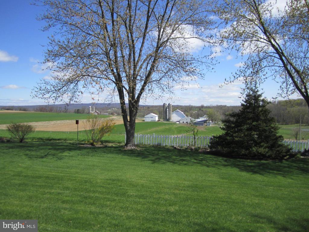 479 Prospect Road Manheim, PA 17545 - Photo 2 of 33 Gallery Image 2