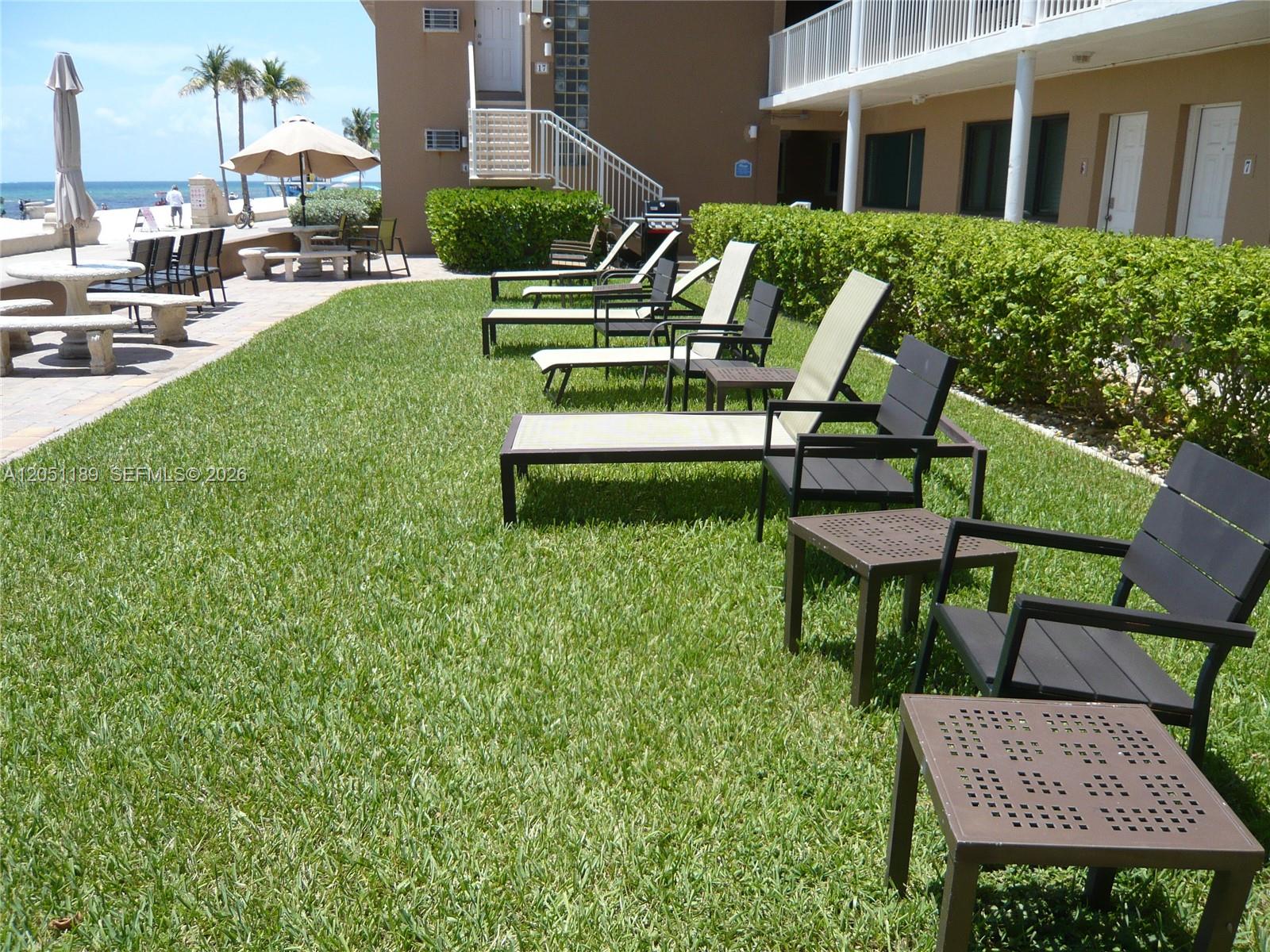 3300 North Surf Road, Unit 9A Hollywood, FL 33019 - Photo 3 of 16 COURT YARD