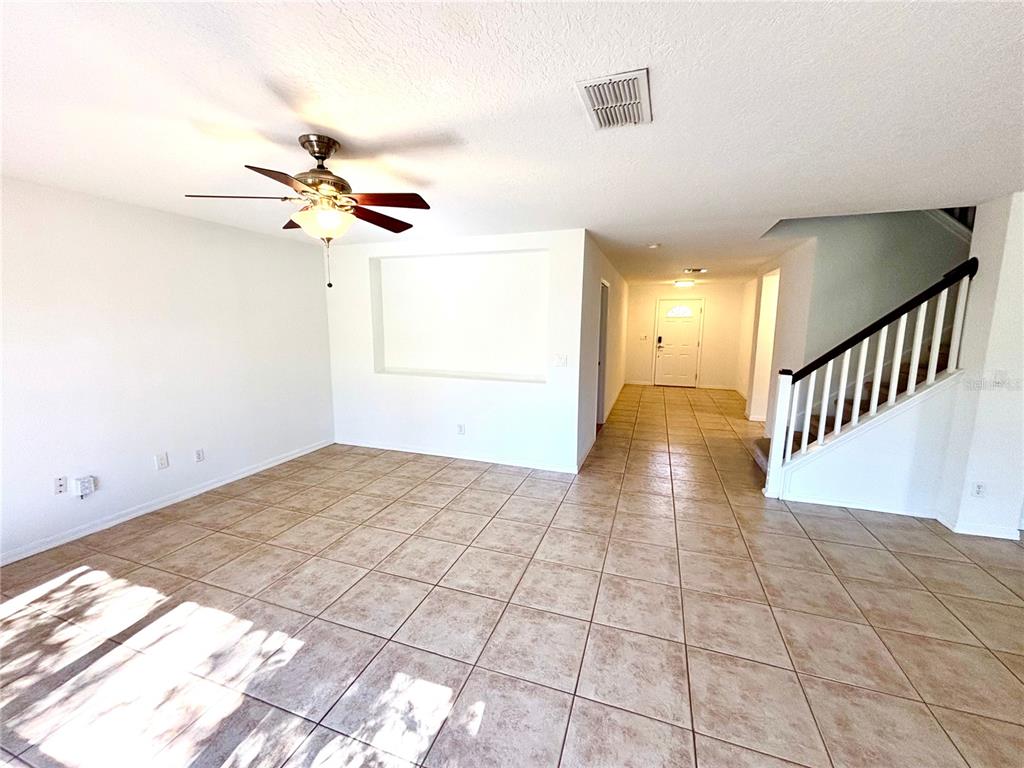 10812 Tilston Point Orlando, FL 32832 - Photo 7 of 32