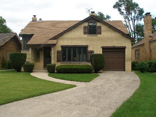 728 Selborne Road Riverside, IL 60546 - Photo 1 of 1