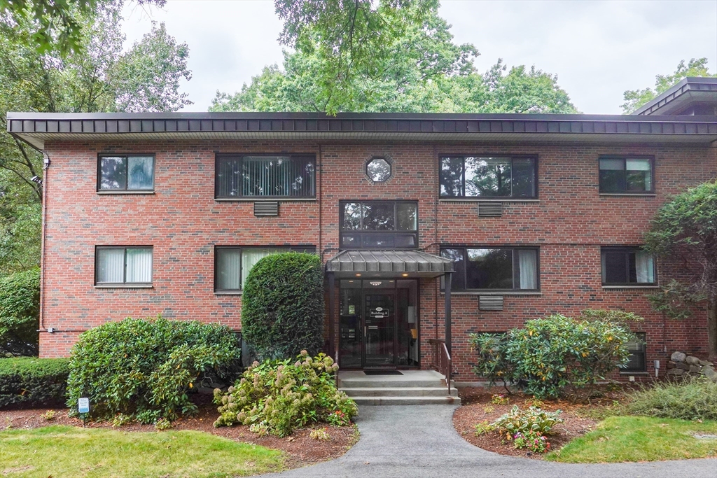 1325 Worcester Road, Unit A7 Framingham, MA 01701 - Photo 2 of 21 Gallery Image 2