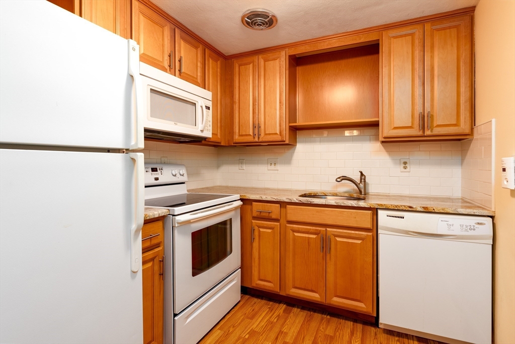 1325 Worcester Road, Unit A7 Framingham, MA 01701 - Photo 10 of 21 Gallery Image 10