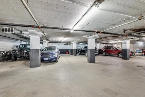 $629,000 | 110 North Peoria Street, Unit 205, Chicago, IL 60607
