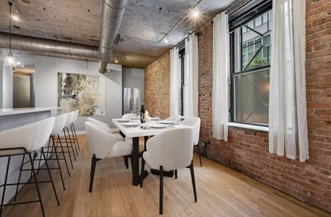 $629,000 | 110 North Peoria Street, Unit 205, Chicago, IL 60607