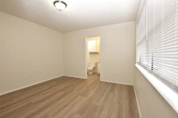 $1,450 | 2801 West Slaughter Lane, Unit A, Austin, TX 78748
