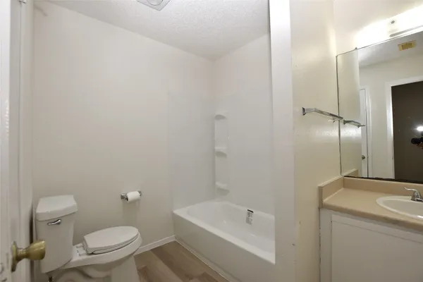 $1,450 | 2801 West Slaughter Lane, Unit A, Austin, TX 78748