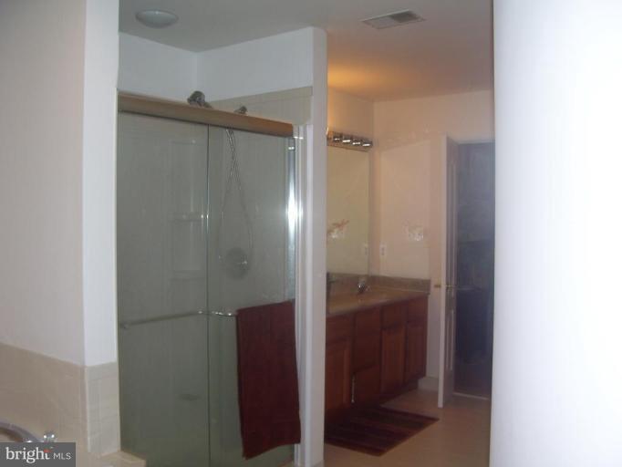 6309 Hickory Bend Road Brandywine, MD 20613 - Photo 22 of 29 Master Bath #2