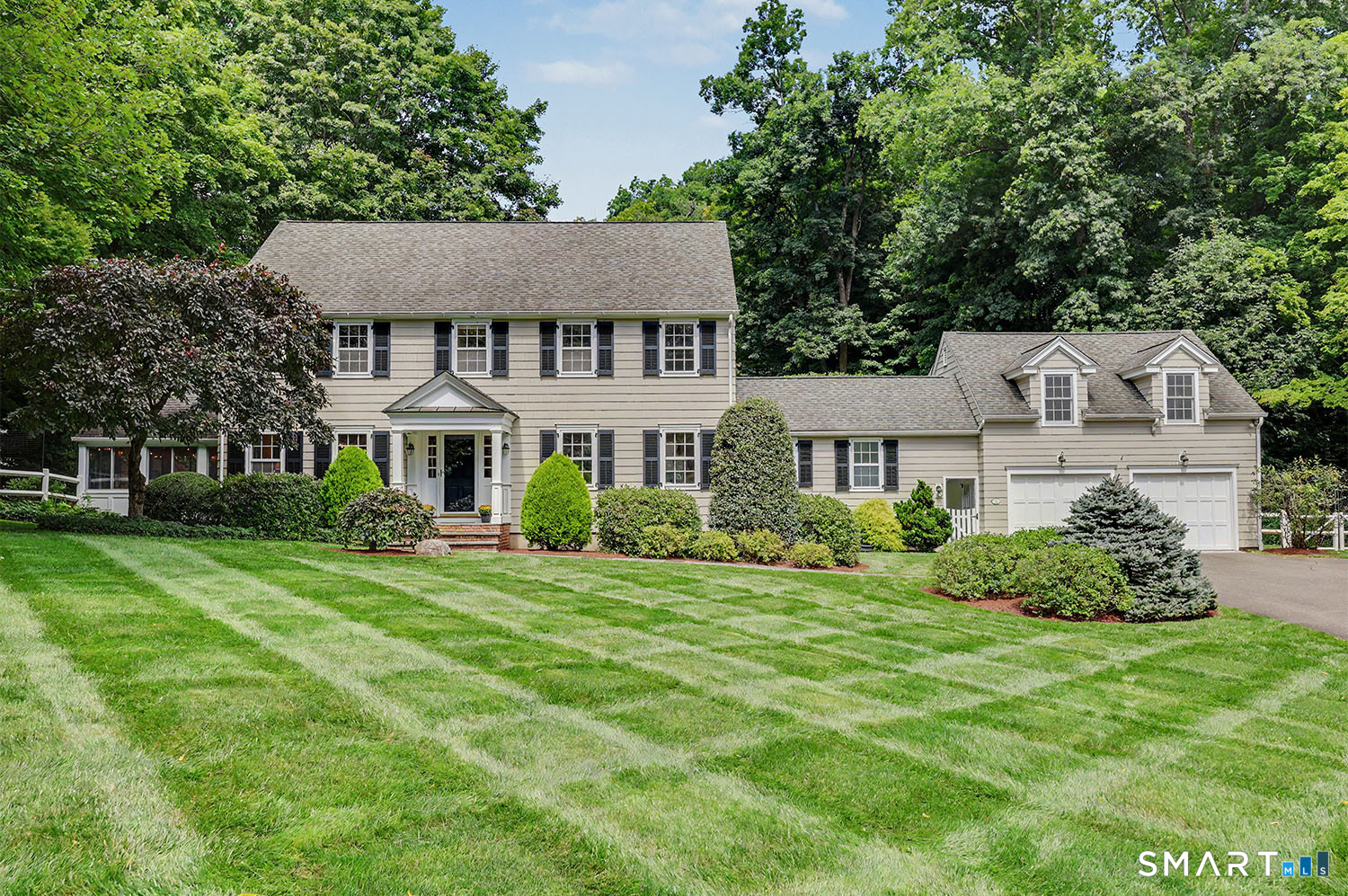 128 Cobblers Hill Road Fairfield, CT 06824 - Photo 1 of 40 Gallery Image 1