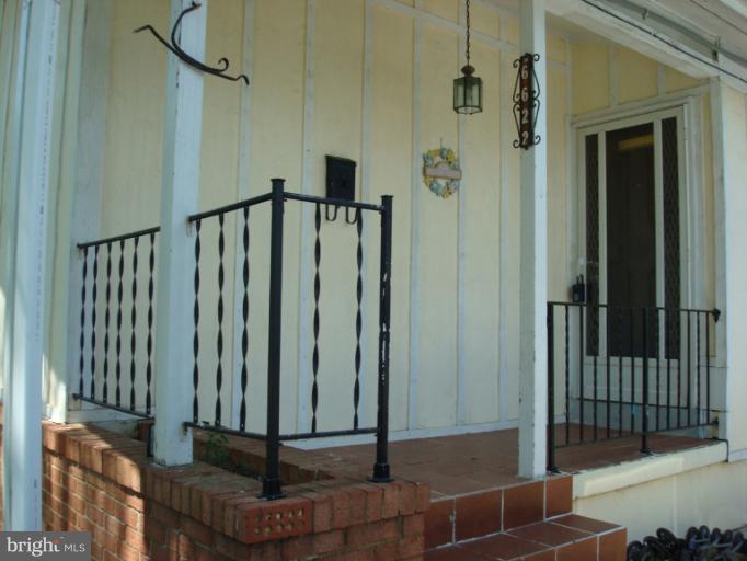 6622 Fargo Street Springfield, VA 22150 - Photo 7 of 16 Exterior (General)