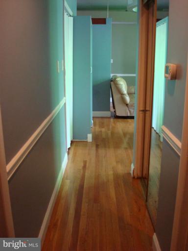 6622 Fargo Street Springfield, VA 22150 - Photo 9 of 16 Hallway