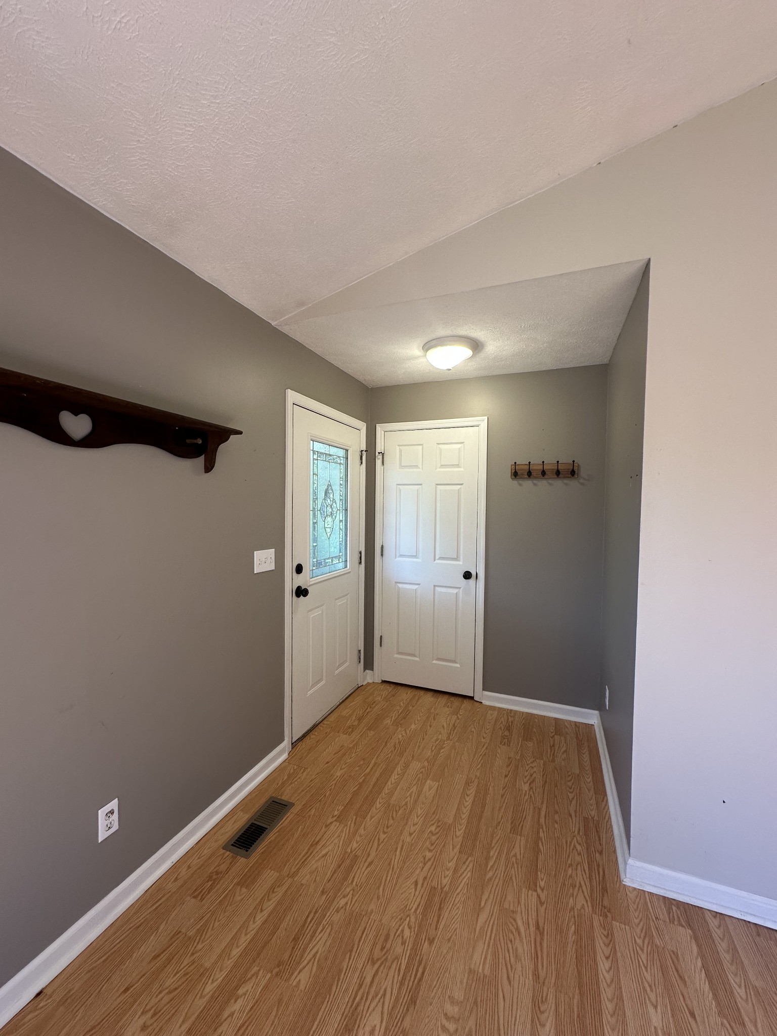 632 Cane Creek Road Hohenwald, TN 38462 - Photo 4 of 20 Gallery Image 4