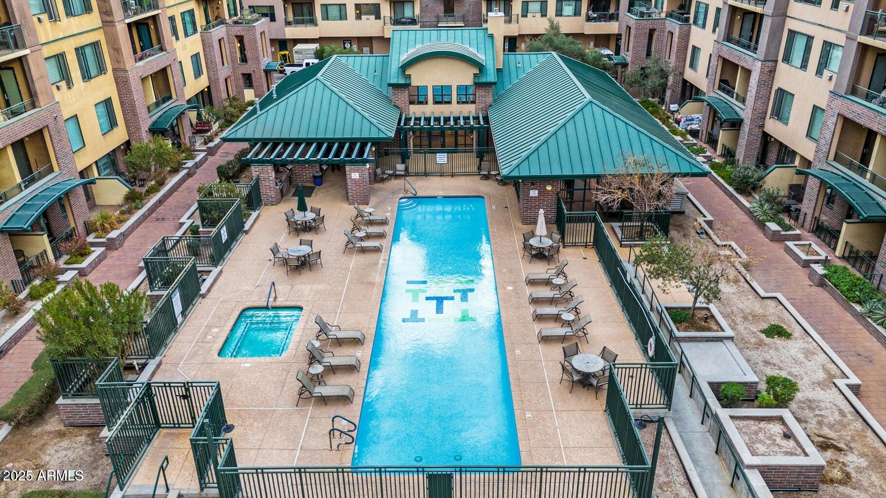 16 West Encanto Boulevard, Unit 26 Phoenix, AZ 85003 - Photo 41 of 44 Encanto pool 2