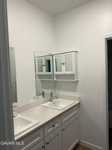 $3,100 | 7400 Carambola Place, Bakersfield, CA 93313