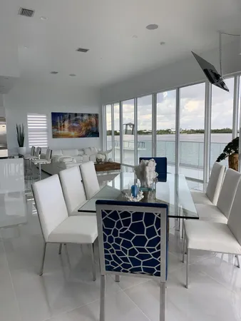 $2,800,000 | 1553 Sunrise Drive, Big Pine Key, FL 33043