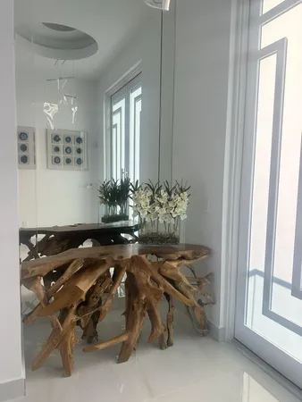 $2,800,000 | 1553 Sunrise Drive, Big Pine Key, FL 33043