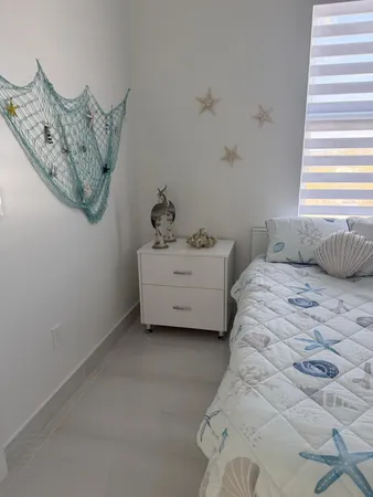 $2,800,000 | 1553 Sunrise Drive, Big Pine Key, FL 33043