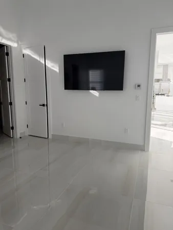 $2,800,000 | 1553 Sunrise Drive, Big Pine Key, FL 33043