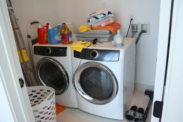 $2,800,000 | 1553 Sunrise Drive, Big Pine Key, FL 33043