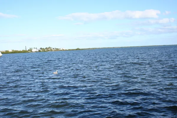 $2,800,000 | 1553 Sunrise Drive, Big Pine Key, FL 33043