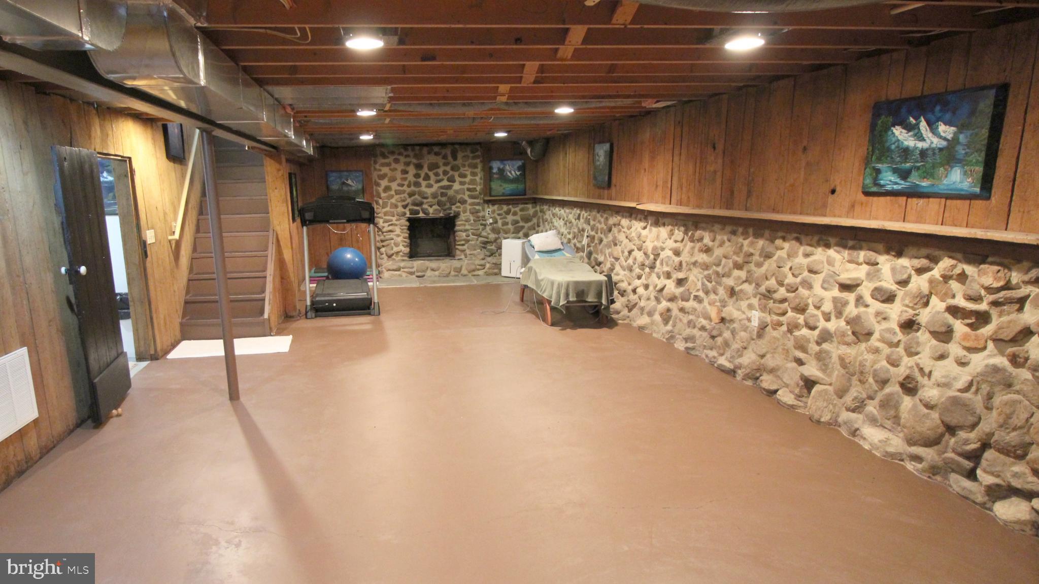 10617 Powell Road Thurmont, MD 21788 - Photo 22 of 32 Open Basement