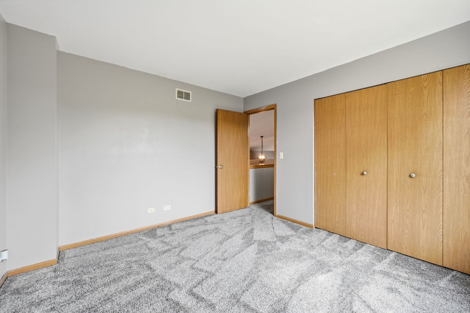 633 Indian Trail Road Antioch, IL 60002 - Photo 22 of 33 Gallery Image 22